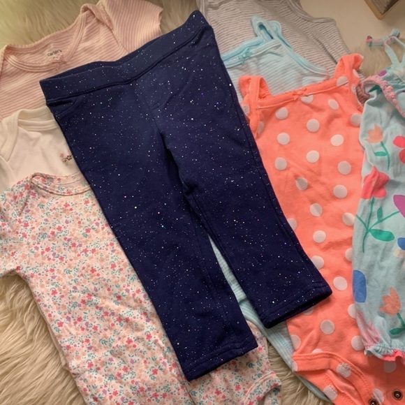 Bundle of baby girl infant nine month summer clothes - Picture 5 of 5